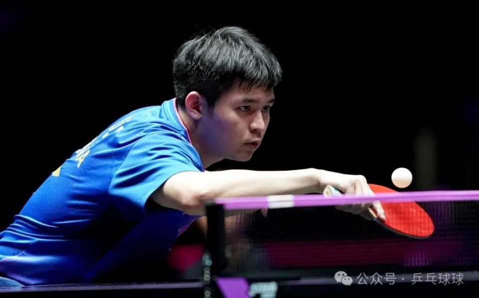 是被众多球 是被众多球